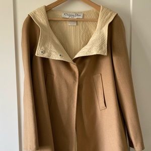 Christian Dior wool coat reversible US size 6( 38 in EU) in great conditions.